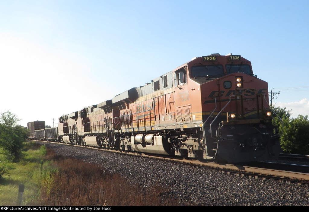 BNSF 7836 East